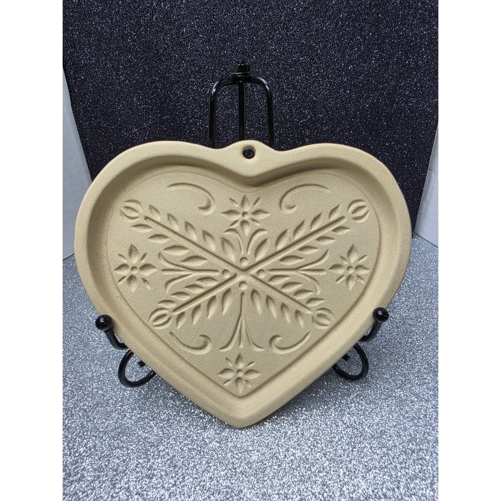 Pampered Chef Anniversary Heart Cookie Mold 2918 Family Heritage Stoneware 2000